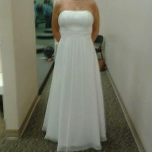 Wedding dress - NWT - Davids Bridal